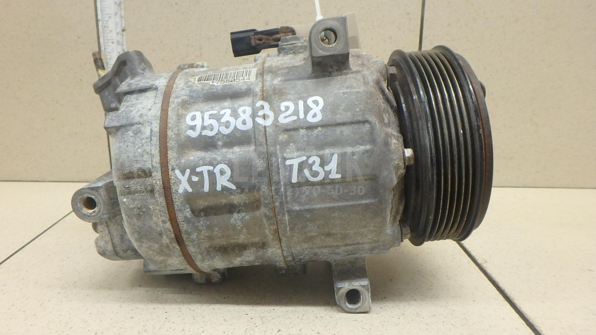 Компрессор кондиционера 92600ET02A Nissan