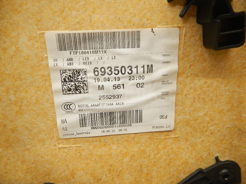 Обшивка двери передней правой для  BMW 3-serie F30/F31/F80 2011-2020