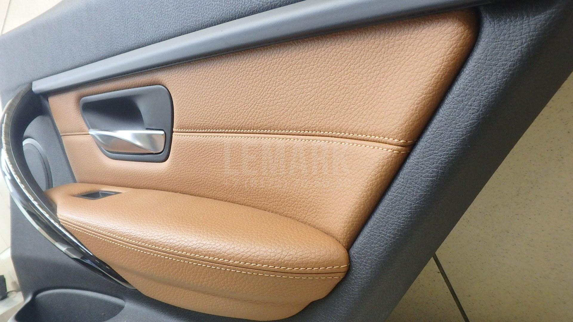 Обшивка двери задней правой для  Cadillac BLS 2006-2010