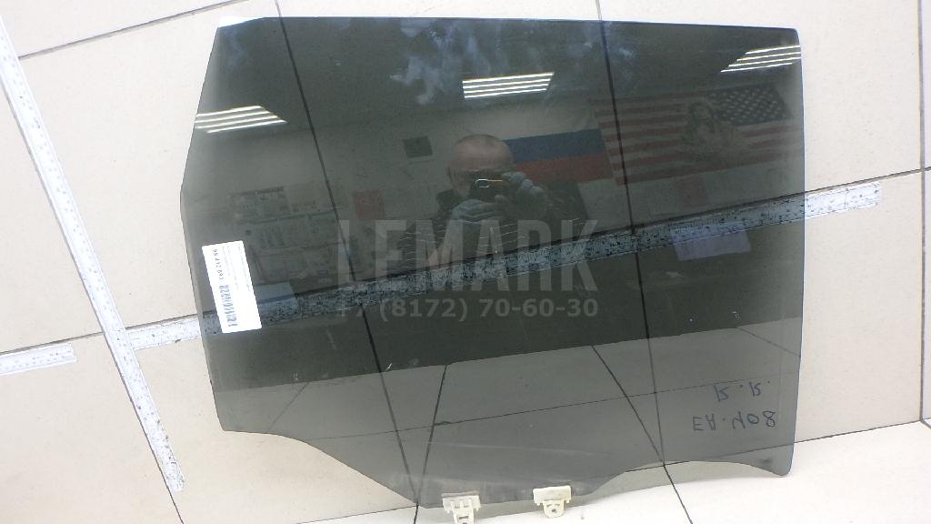 Стекло двери задней правой 82300JG100 Nissan