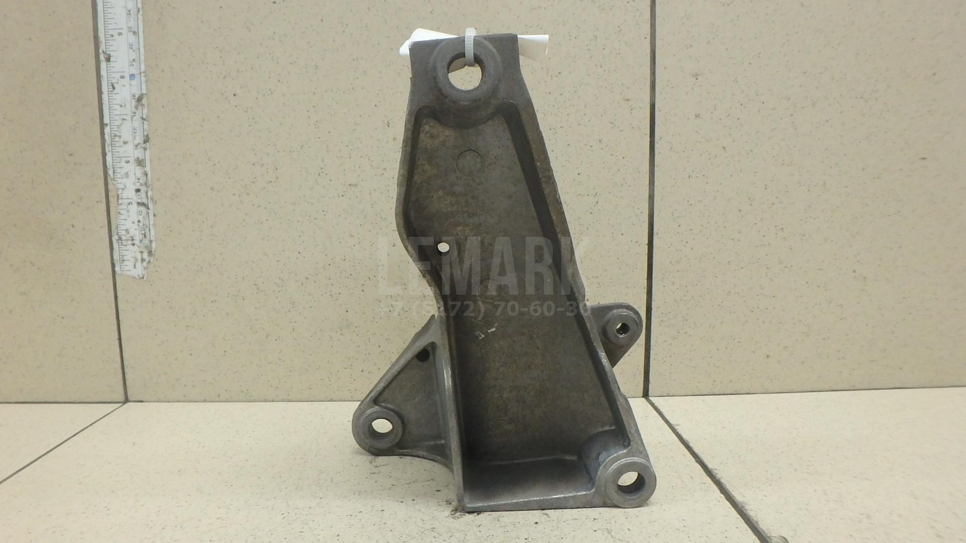 Кронштейн АКПП правый для  Audi A3 (8L1) 1996-2003
