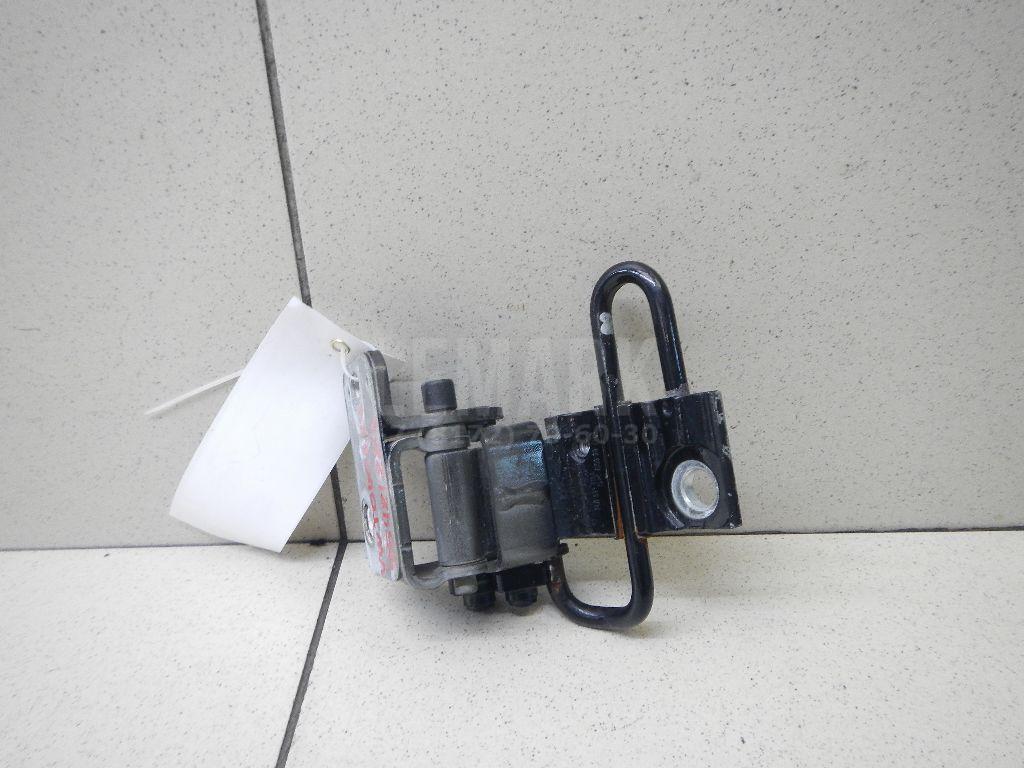 Петля двери задней правой нижняя 7L0833412A VAG