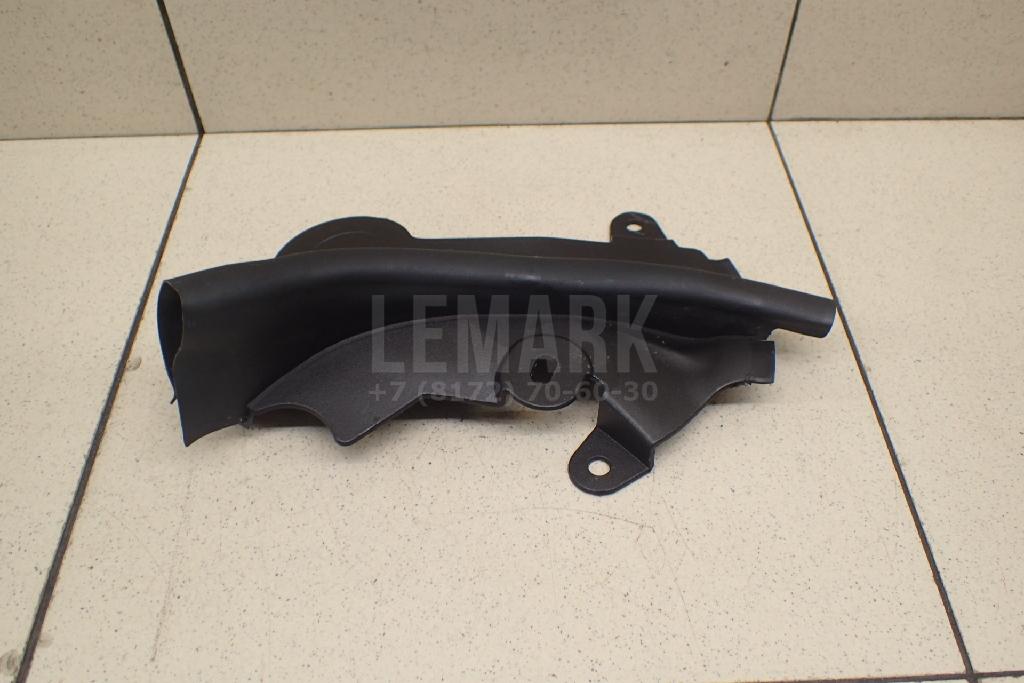 Уплотнитель капота для  BMW X3 E83 2004-2010