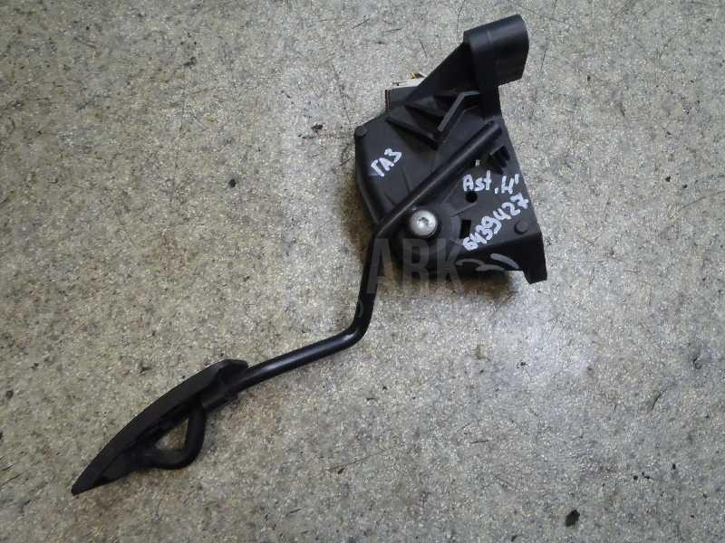 Педаль газа 9158010 GM