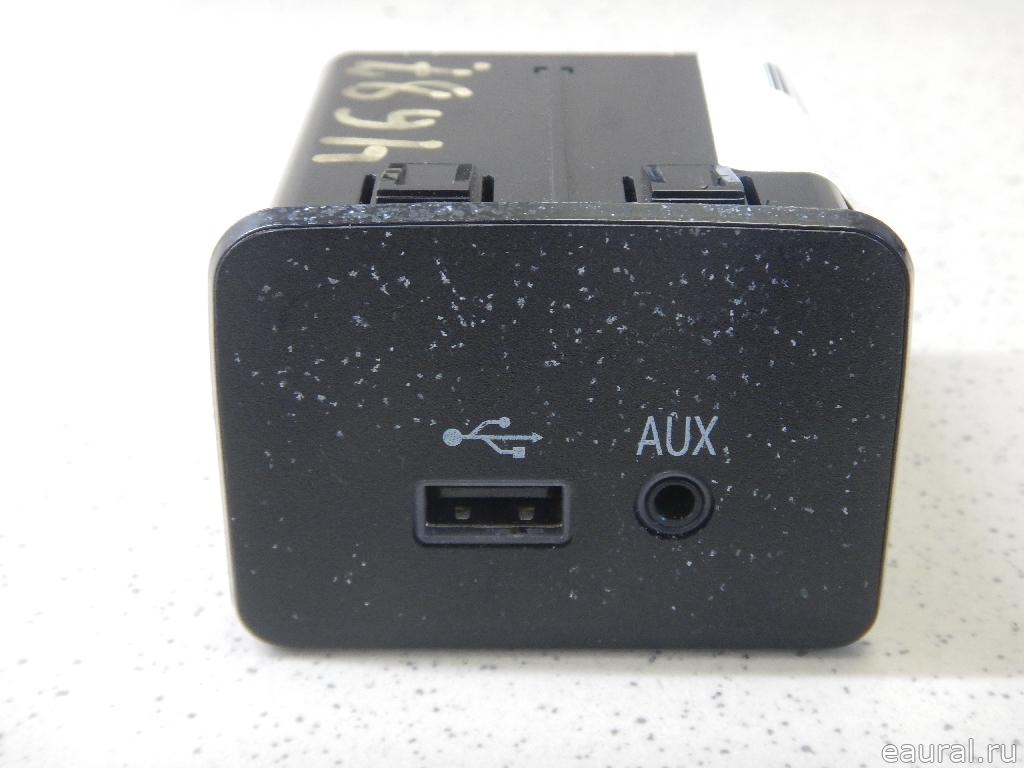 Адаптер магнитолы AUX