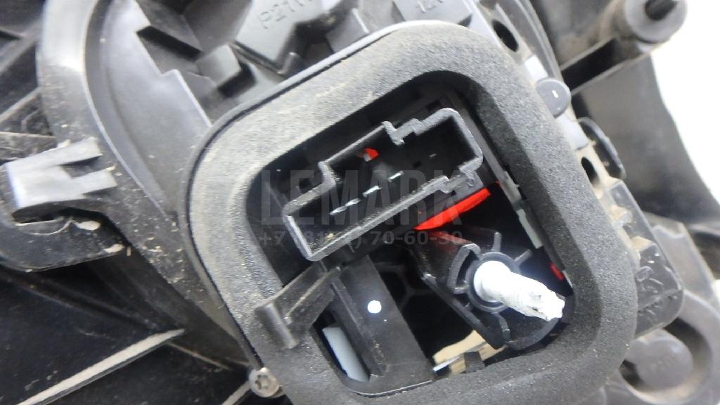 Фонарь задний наружный правый для  Ford C-MAX 2010-2019