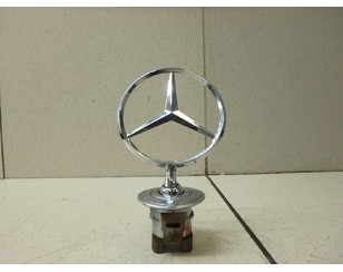 Эмблема для Mercedes Benz W210 E-Klasse 1995-2000 с разборки состояние отличное