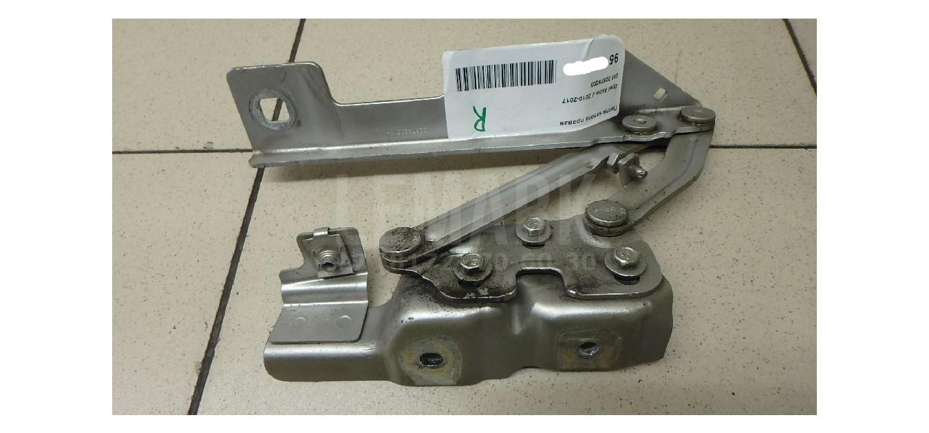 Петля капота правая 20879203 GM
