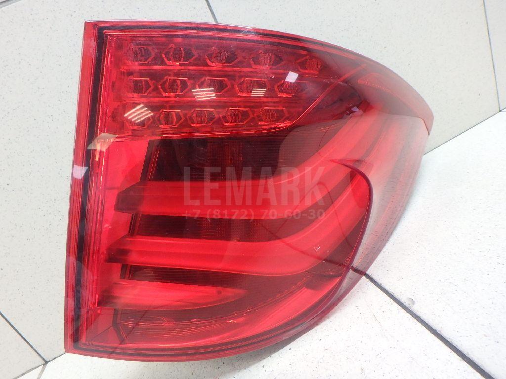 Фонарь задний наружный правый для  Acura MDX 2001-2006