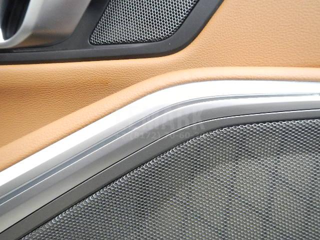 Обшивка двери задней левой для  BMW X1 F48 2014-2022