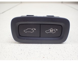Кнопка открывания багажника для Volvo XC40 2017> с разбора состояние отличное
