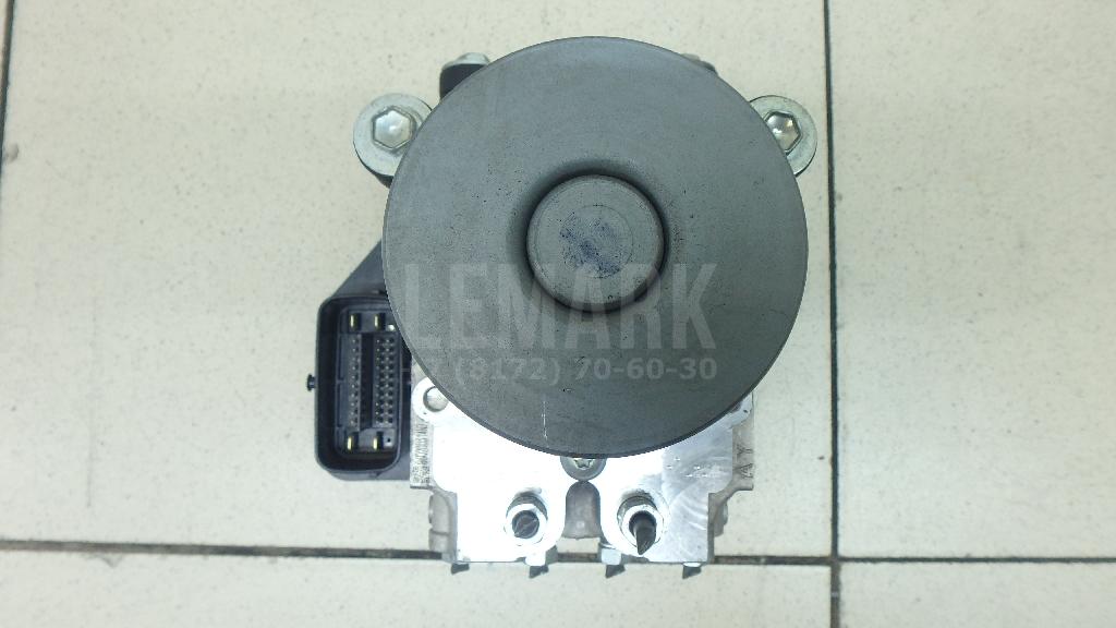 Блок ABS (насос) 4405042390 Toyota