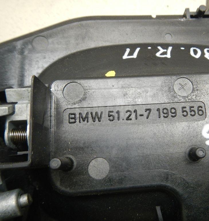 Ручка двери передней наружная правая для  Audi V8 1988-1994