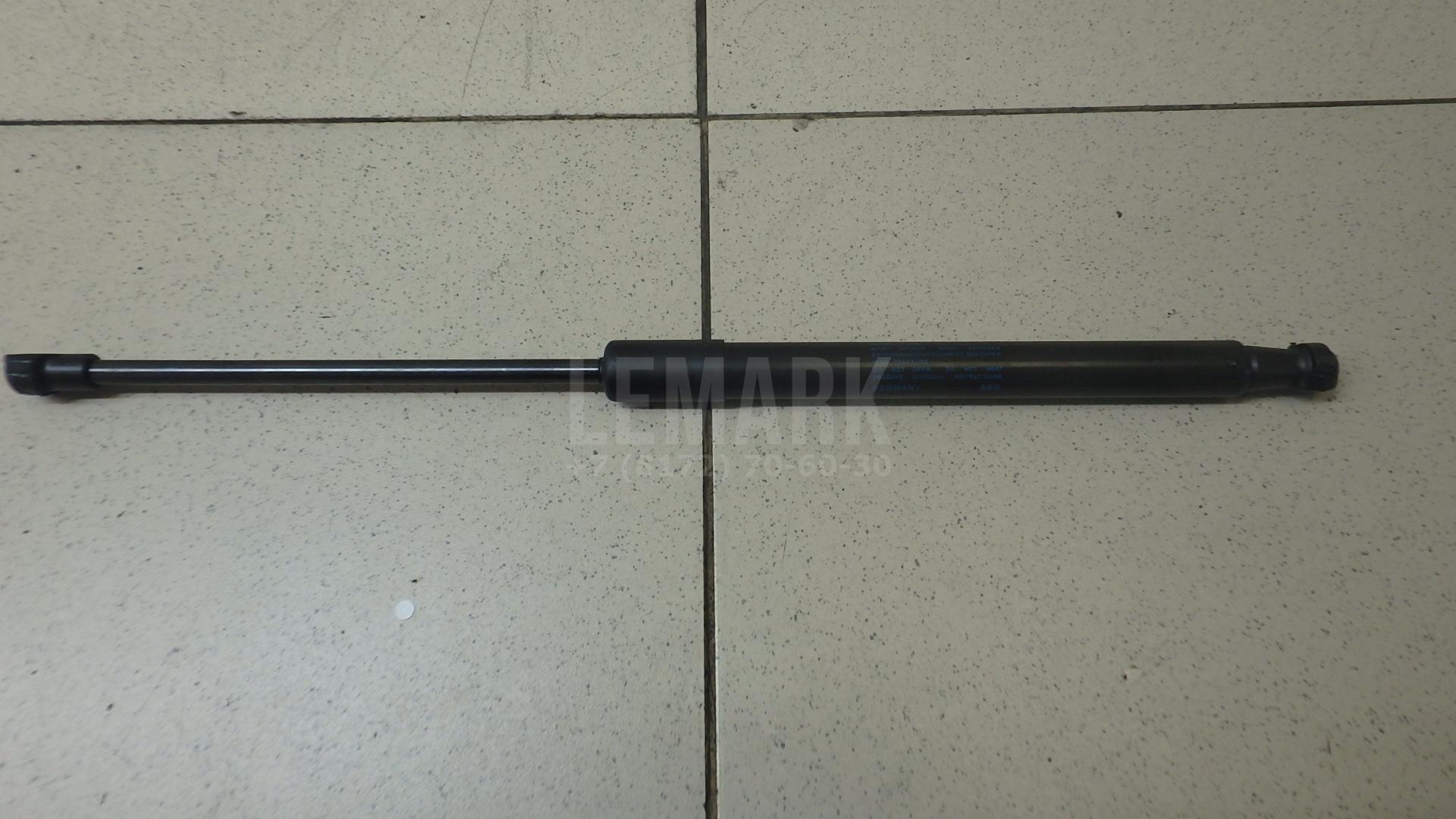 Амортизатор крышки багажника 3T5827552 VAG