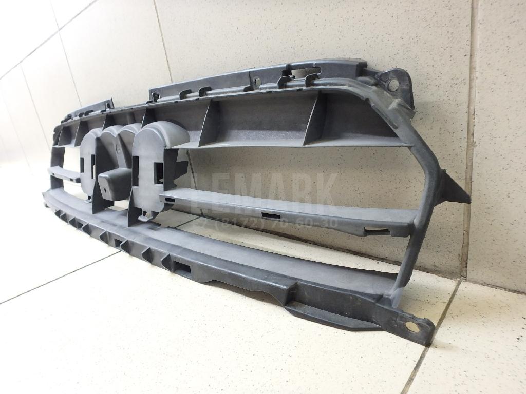 Кронштейн решетки радиатора для  BMW 4-serie F32/F33/F82 2012-2020