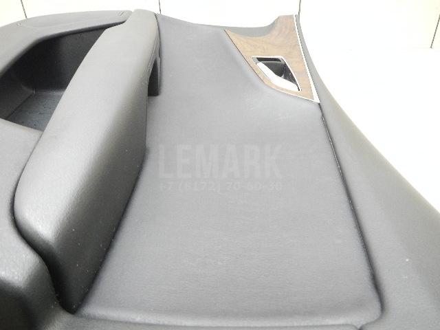 Обшивка двери передней правой для  BMW X6 G06 2019