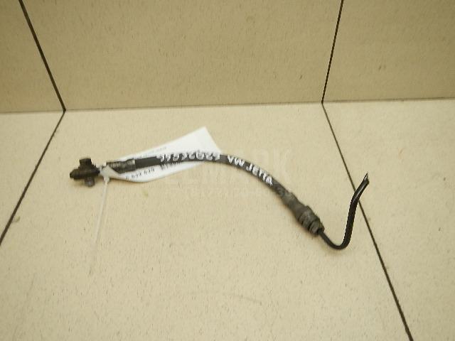 Шланг тормозной задний правый 5C0611776 VAG