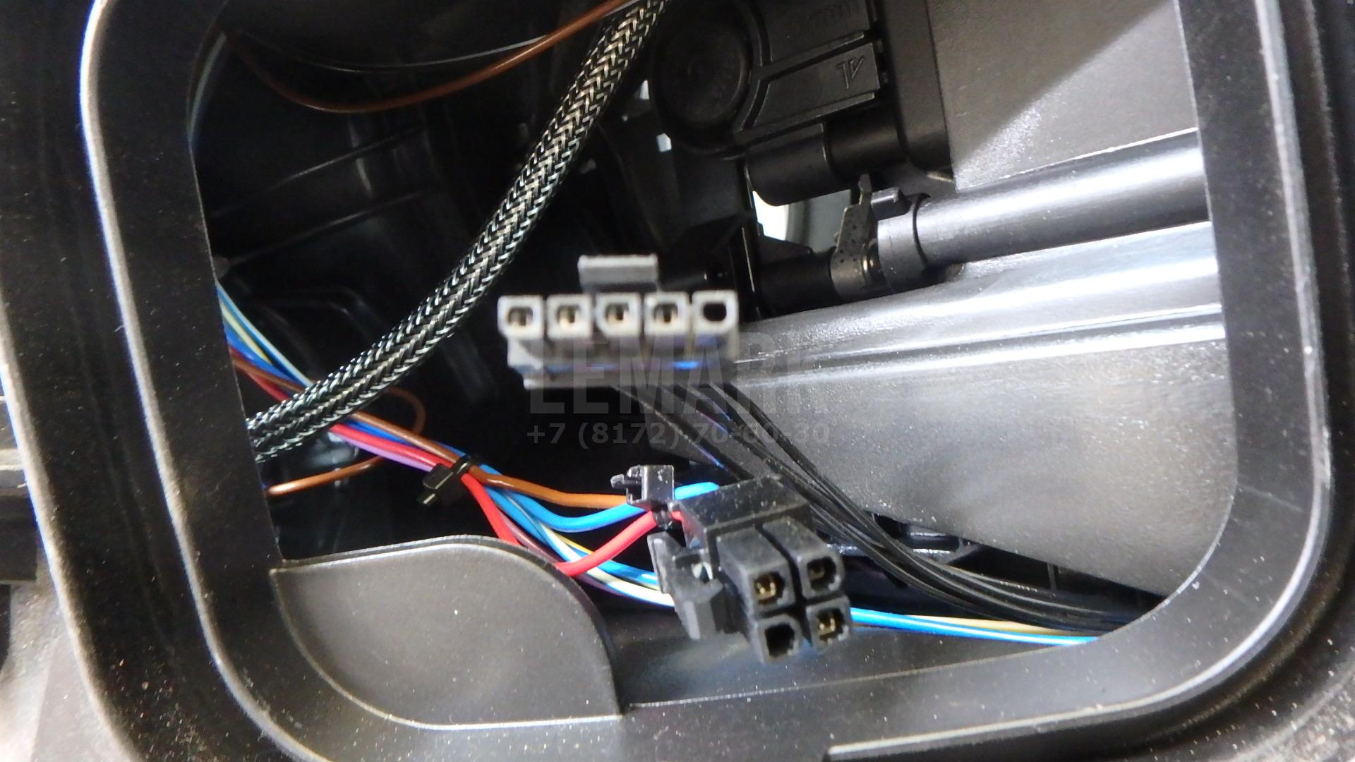Фара правая для  Acura ZDX 2009-2013