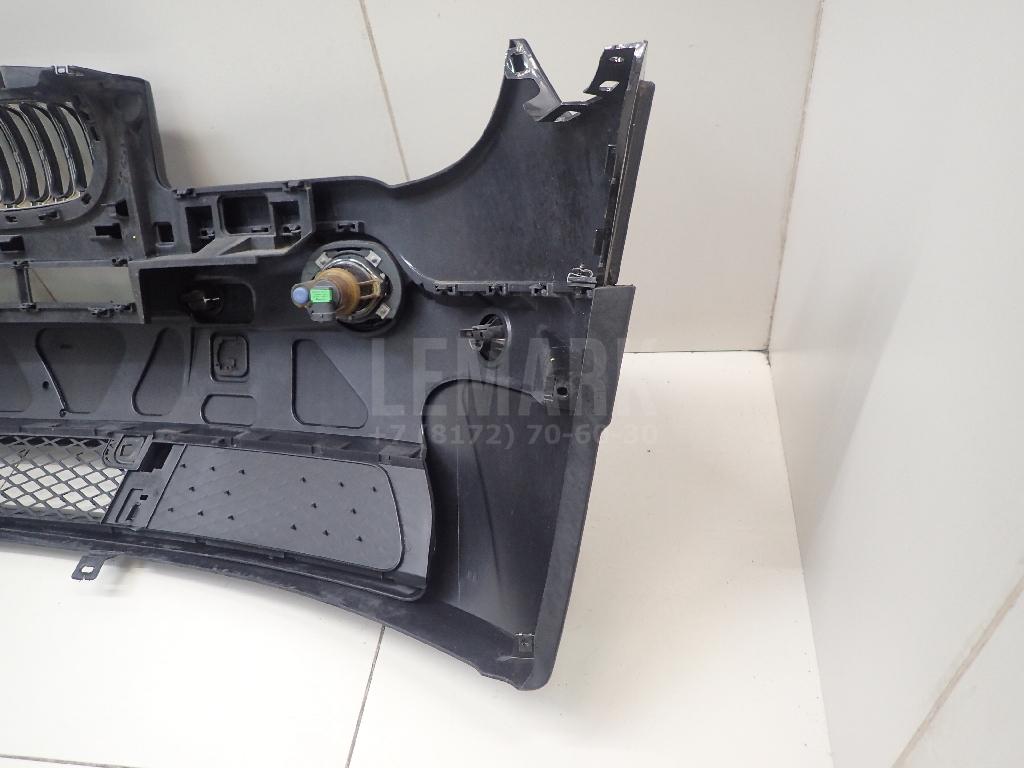 Бампер передний для  BMW X3 E83 2004-2010