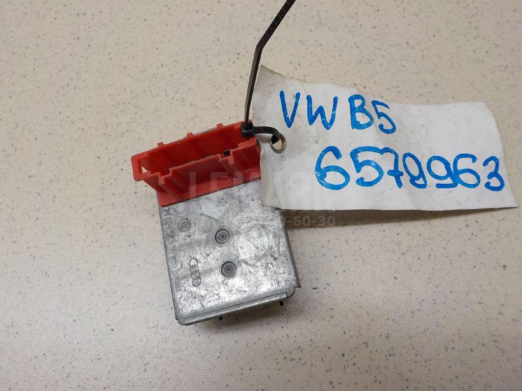 Резистор отопителя 8D0959263 VAG