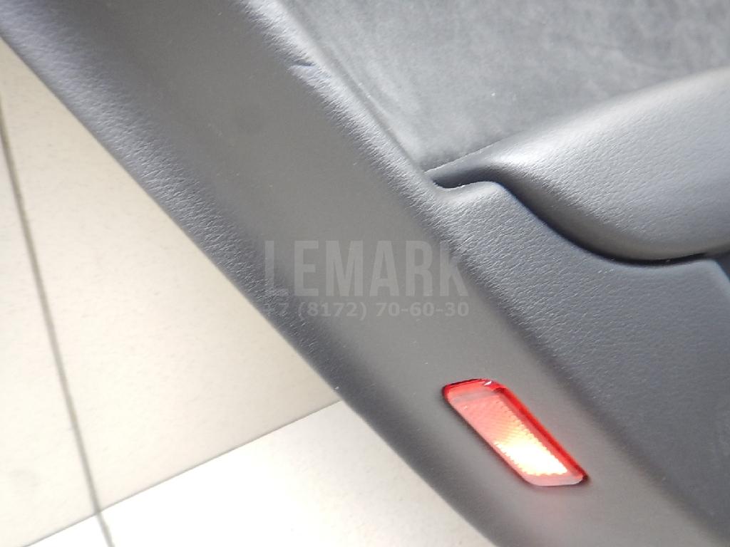 Обшивка двери задней левой для  BMW X7 G07 2018