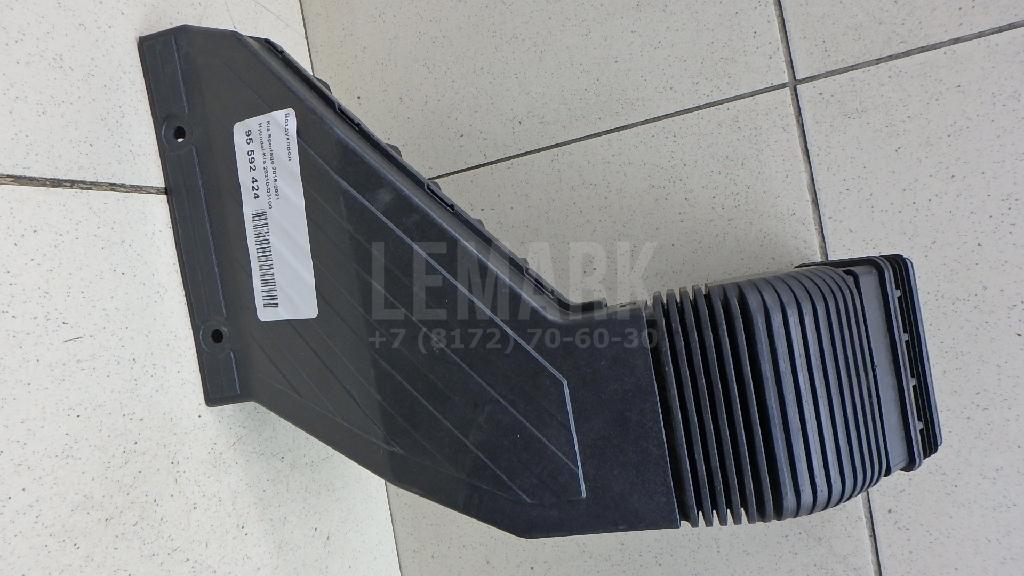 Воздуховод 28210D3100 Hyundai-Kia