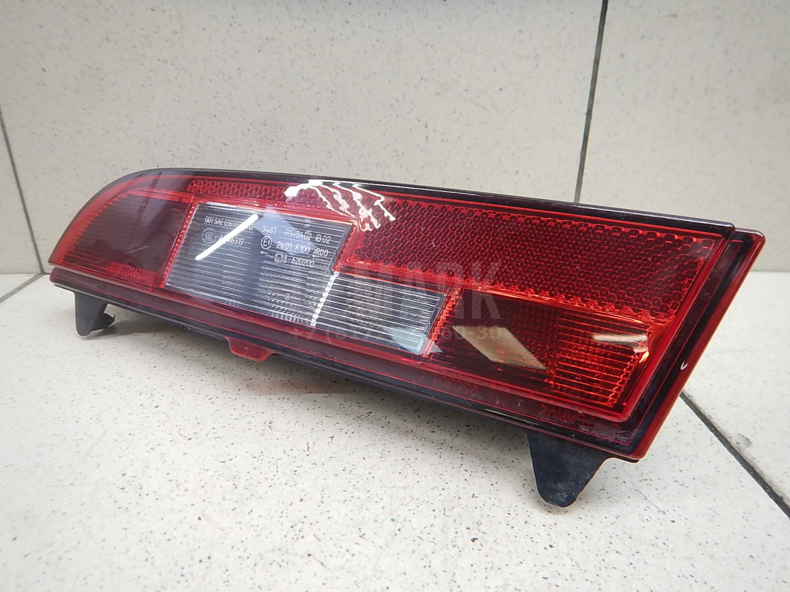 Фонарь задний в бампер левый для  Acura TSX 2003-2008