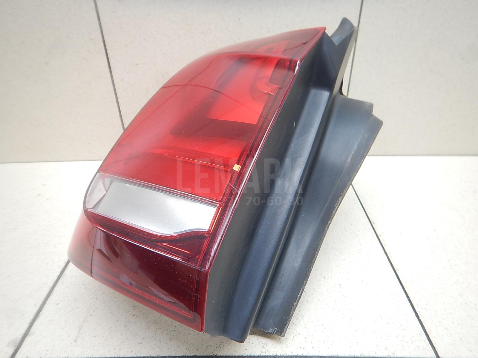 Фонарь задний наружный левый для  BMW 6-serie E64 2004-2009