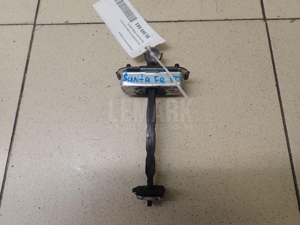 Ограничитель двери 793902W010 Hyundai-Kia