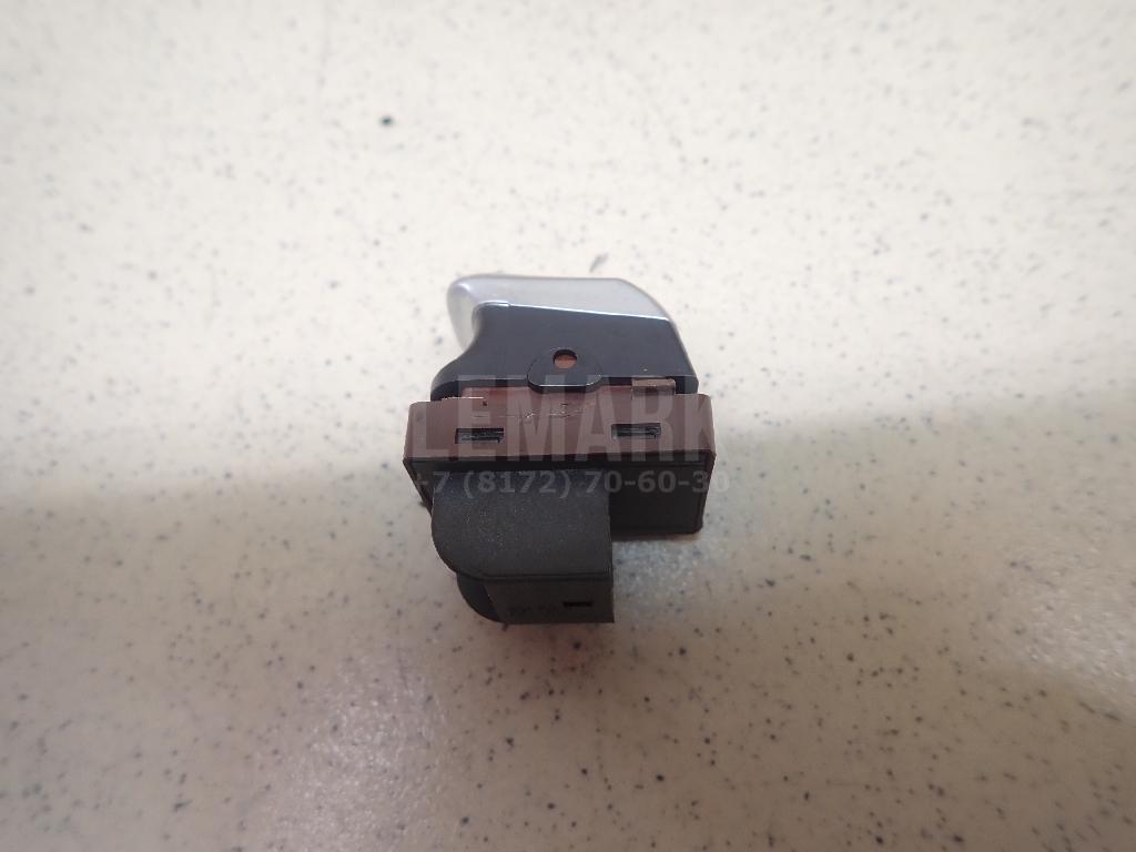Кнопка открывания багажника для  BMW 3-serie E90/E91 2005-2012