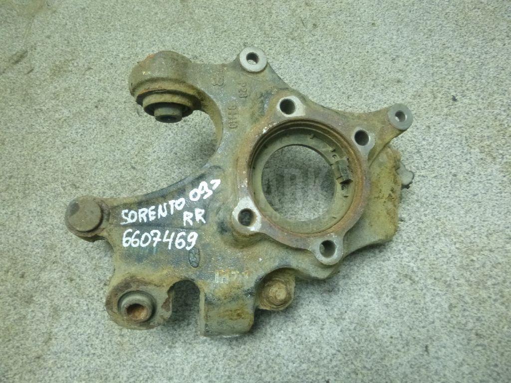 Кулак поворотный задний правый 527202P000 Hyundai-Kia
