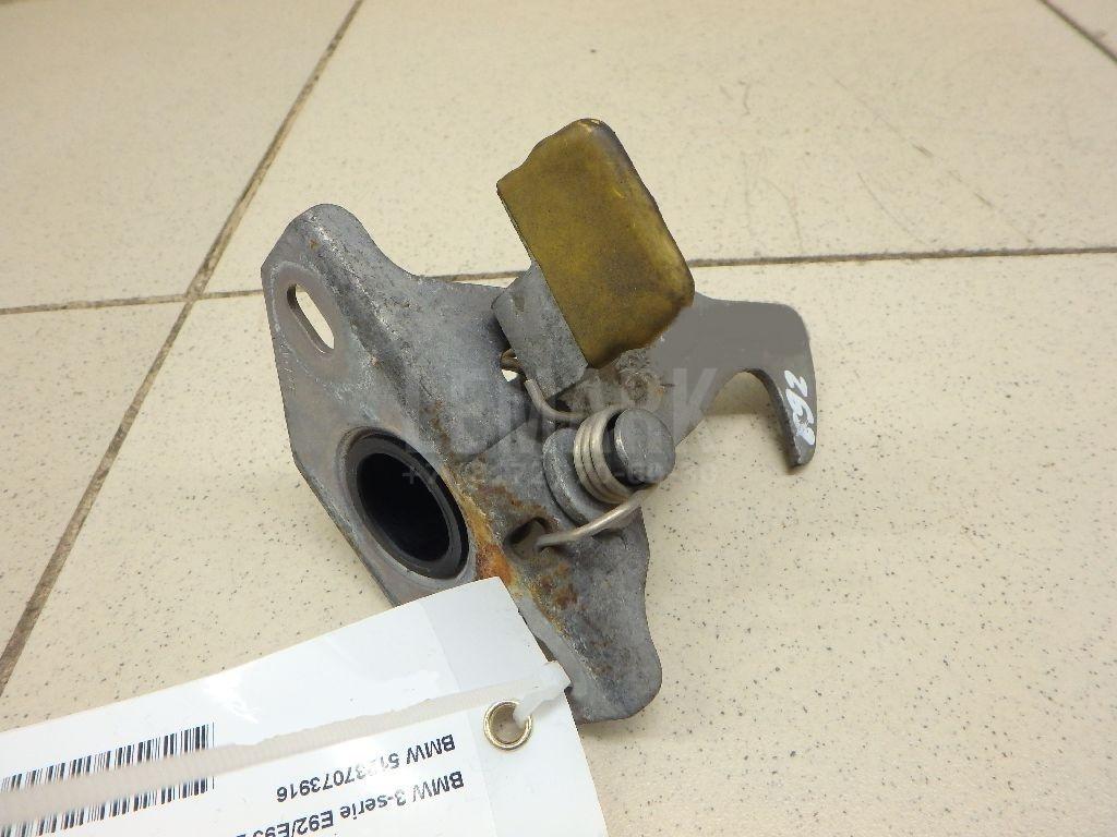Крючок капота для  Audi TT(8N) 1998-2006