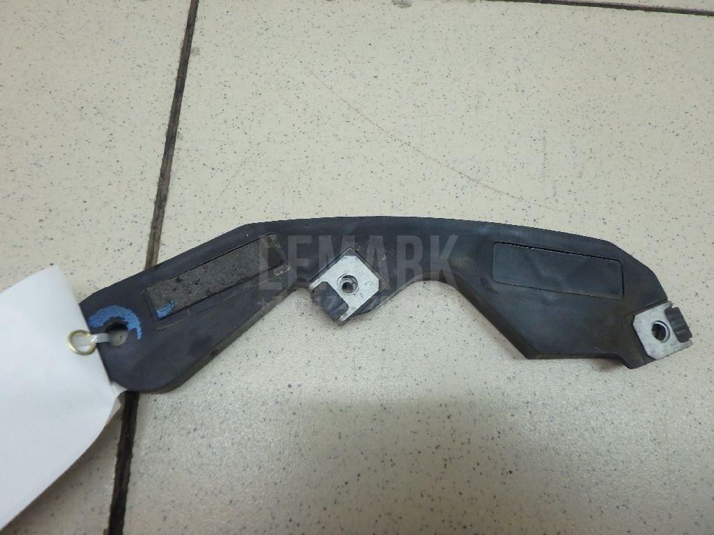 Кронштейн переднего бампера правый для  BMW 5-serie E60/E61 2003-2009