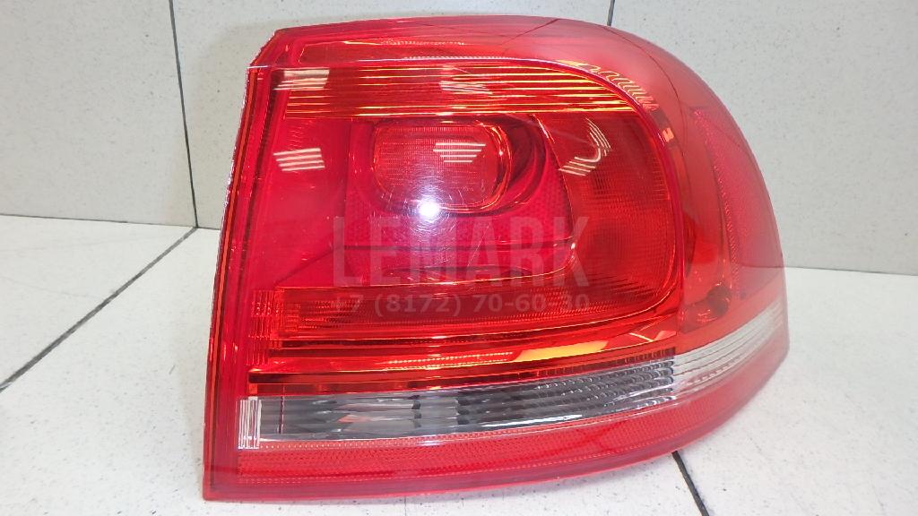 Фонарь задний наружный правый 7P6945096F VAG