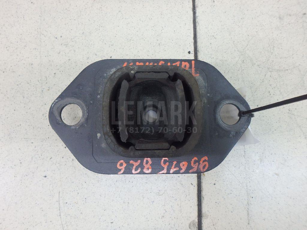 Опора двигателя левая 112204BB0A Renault