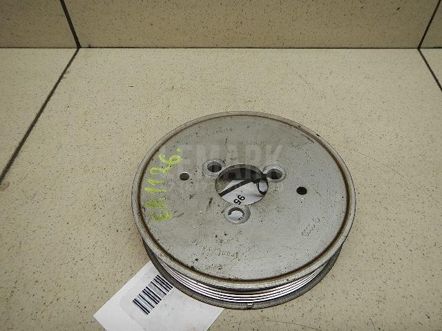 Шкив водяного насоса (помпы) для  Audi R8 2007-2015