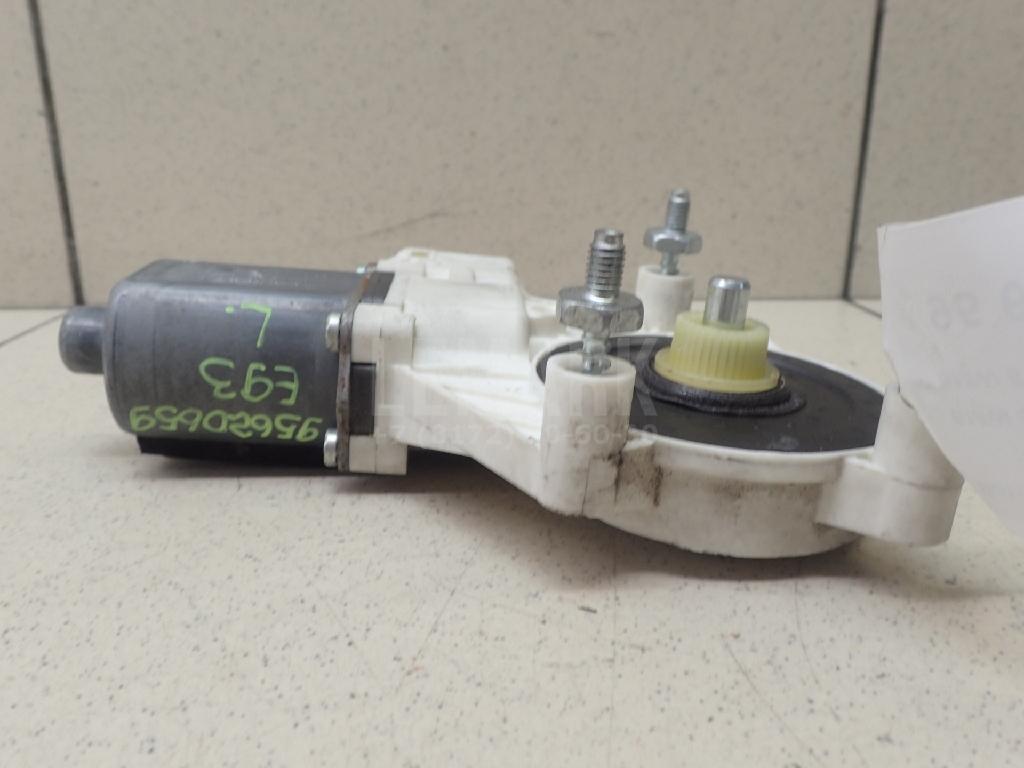 Моторчик стеклоподъемника для  BPW ECO MAX 1996