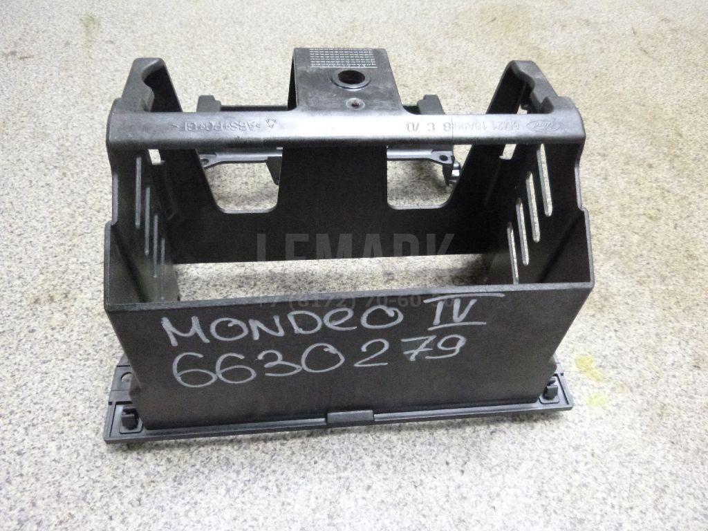 Рамка магнитолы 6M2118A998DD Ford