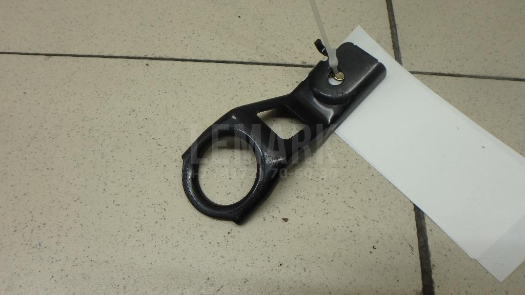 Кронштейн радиатора 1653326070 Toyota