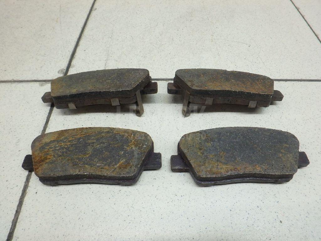 Колодки тормозные задние дисковые к-кт 58302J5A00 Hyundai-Kia