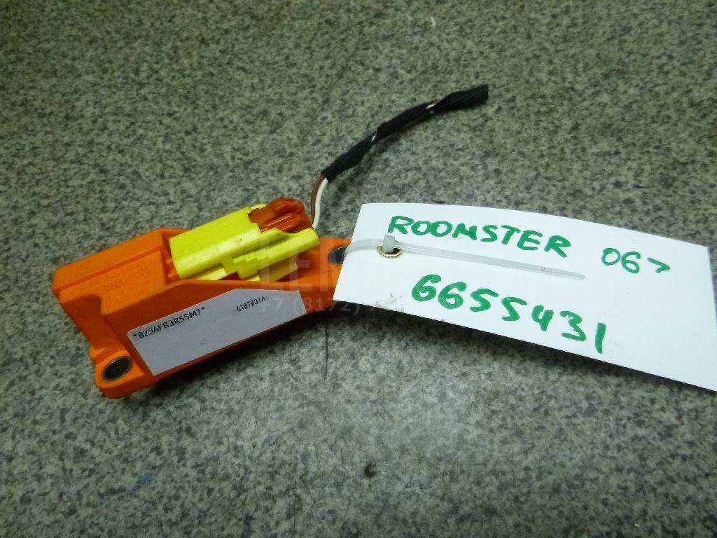 Датчик AIR BAG 1T0909606A VAG