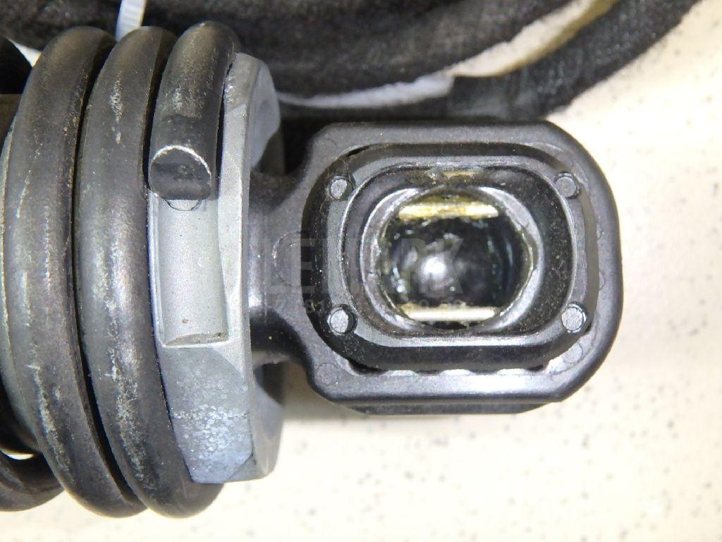 Амортизатор крышки багажника для  BMW 1-serie E82/E88 2007-2013