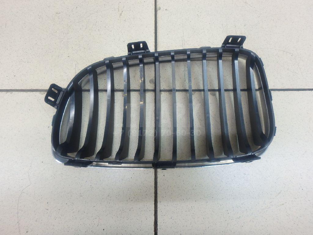 Решетка радиатора правая для  Audi A4 [B5] 1994-2001