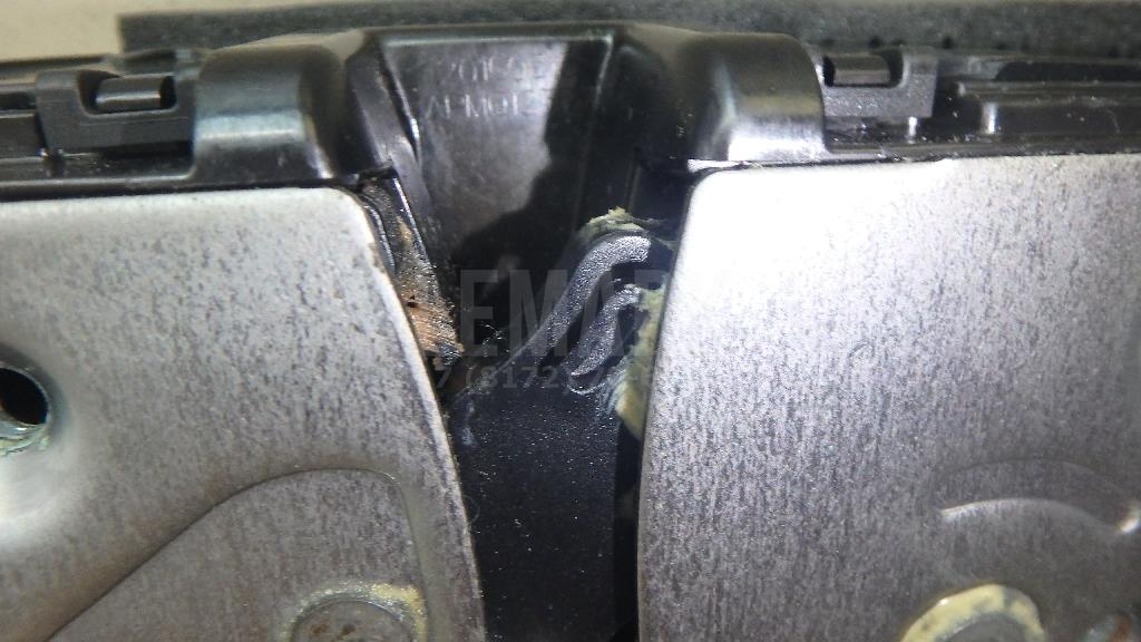 Замок двери передней правой для  BMW X1 E84 2009-2015