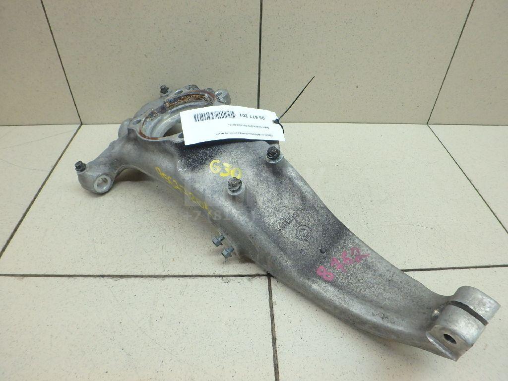 Кулак поворотный передний правый для  Ford Focus II 2008-2011
