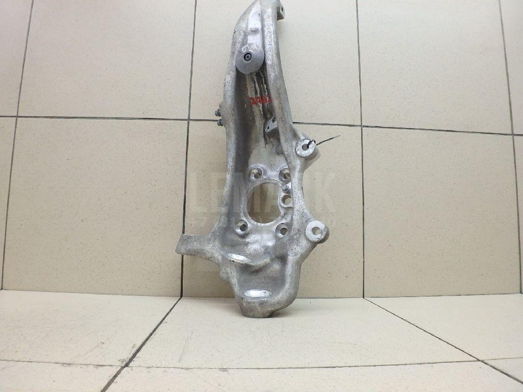 Кулак поворотный передний правый для  Ford Focus II 2008-2011
