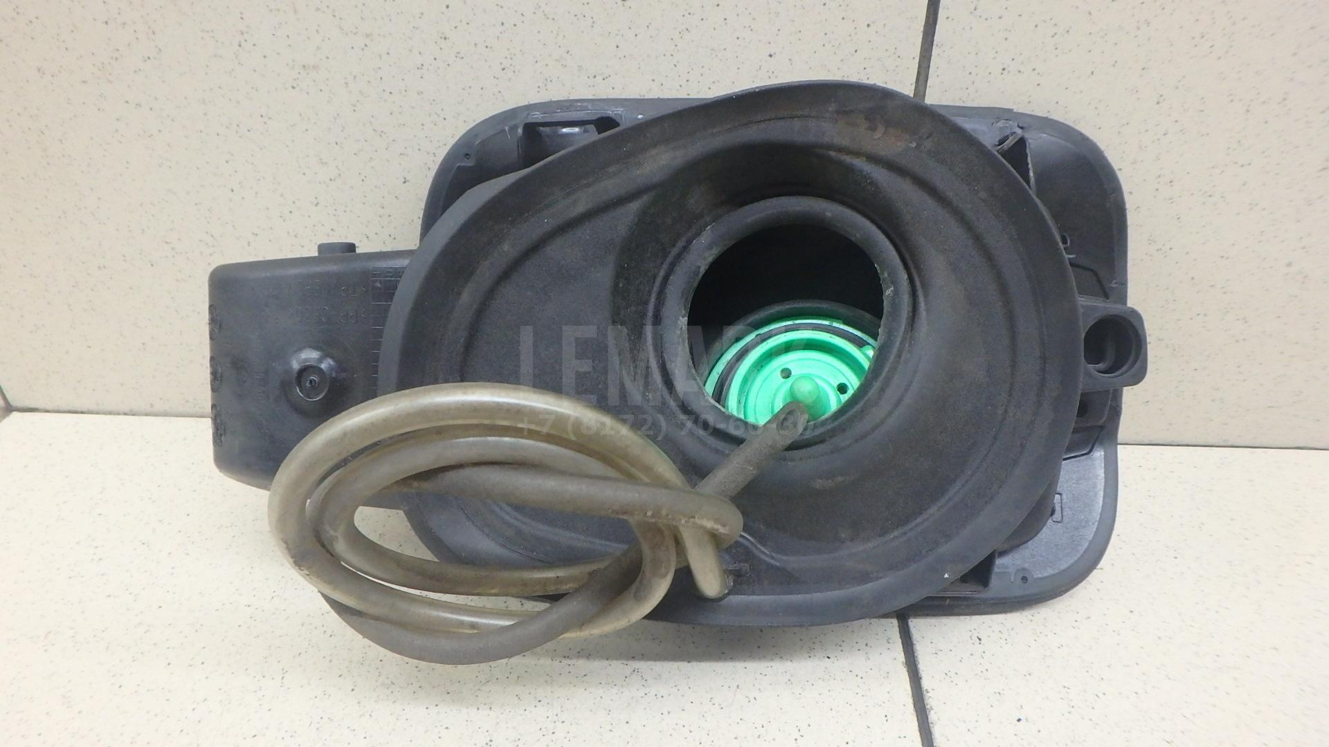 Лючок бензобака для  Acura MDX 2001-2006