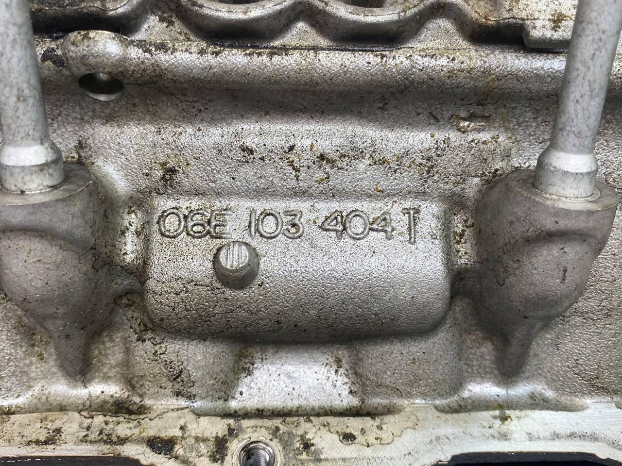 Головка блока для  Cadillac Escalade II 2000-2006