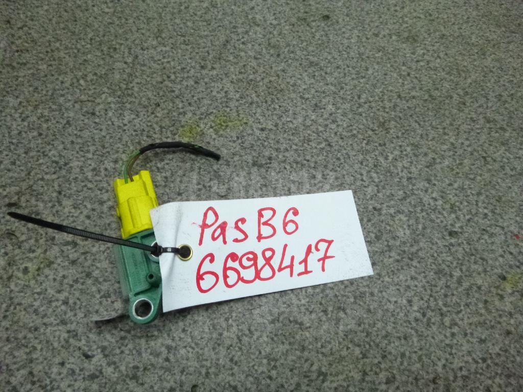 Датчик AIR BAG 3C0909606 VAG