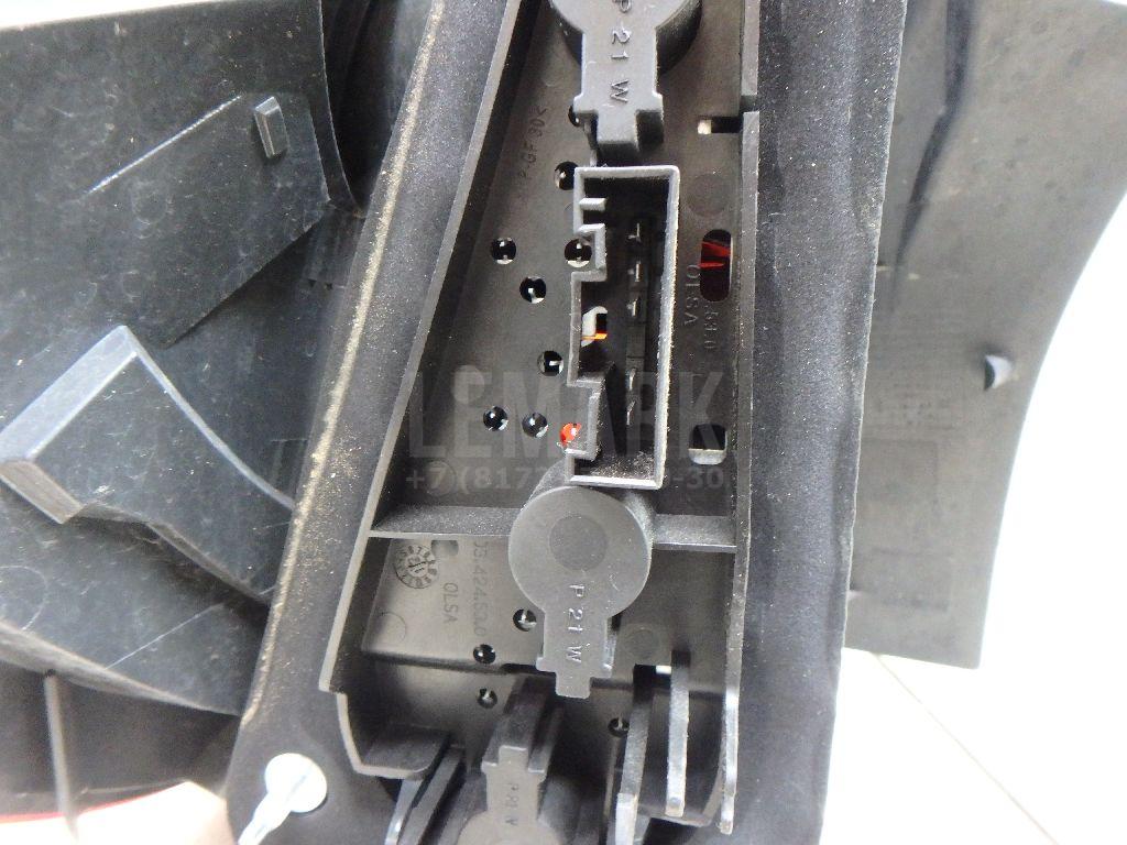 Фонарь задний наружный правый для  BMW 1-serie E82/E88 2007-2013